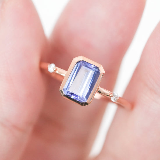 Tanzanite Ethereal Ring - 14K Rose Gold 1567R