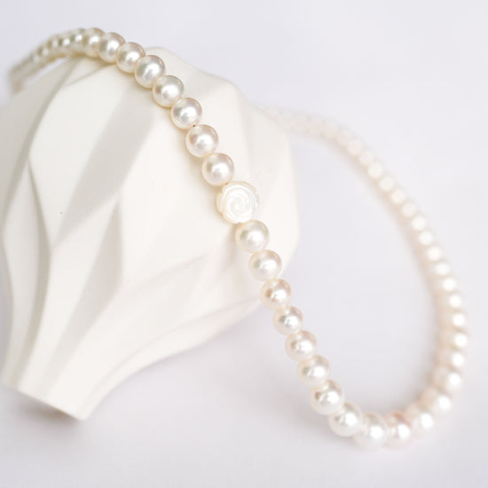 Pearl and Rose Mother-of-Pearl Necklace