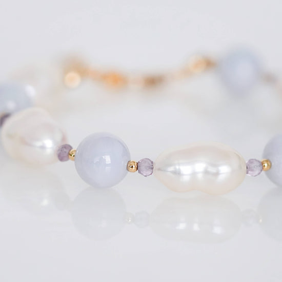 Lavender Jade and Pearl Bracelet SB23