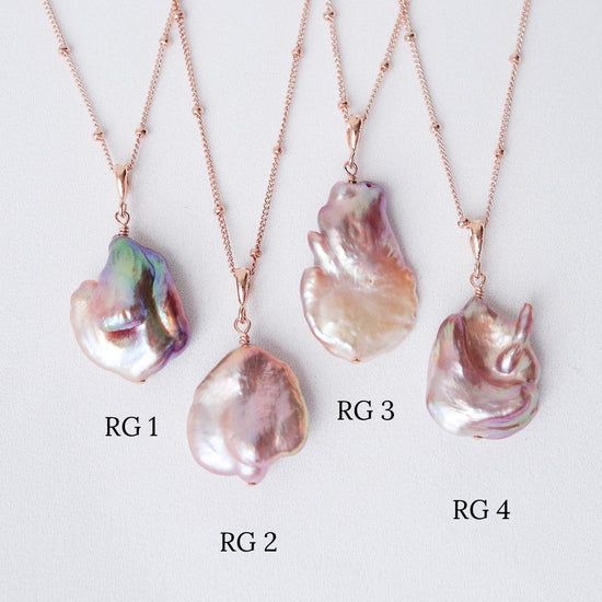 Chic Large Keshi Pearl Necklace - Rose Gold