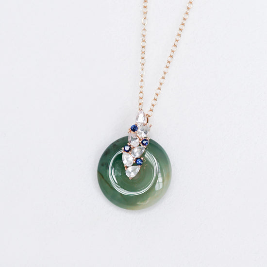 Deluxe Jade Pendant with Glorious Floral Vine in 14K Gold - 1393JPY