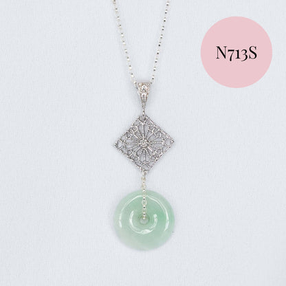 Jade with Small Peranakan Tile Necklace - Silver