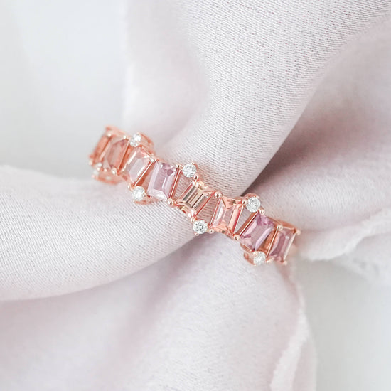 Peach Sapphire Gala Ring in 14K Rose Gold