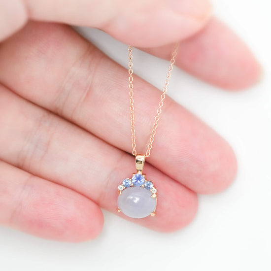 Crown Lavender Jade Pendant in 9K Yellow Gold - Blue Sapphire