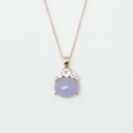 Crown Lavender Jade Pendant in 9K Yellow Gold -White Sapphire