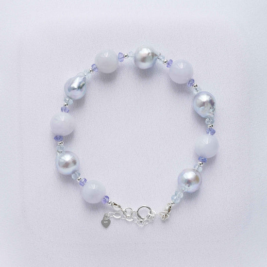 Silver Blue Akoya Pearl and Lavender Jade Bracelet B2612