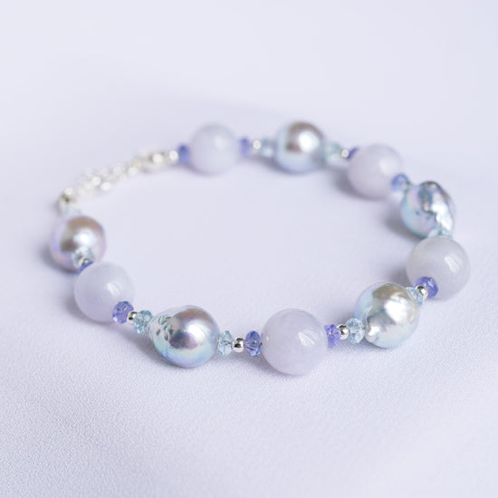 Silver Blue Akoya Pearl and Lavender Jade Bracelet B2612