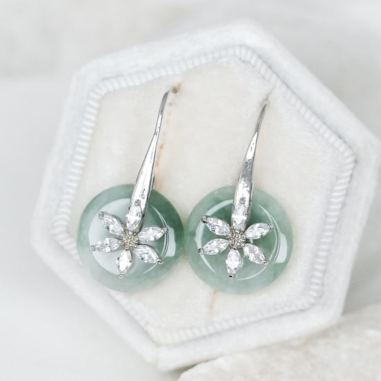 Daisy Hook Jade Earrings D73S