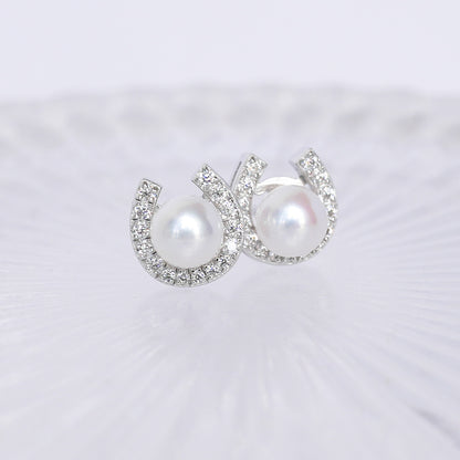 Horseshoe Pearl Earrings