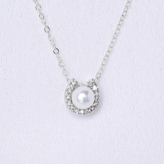 Horseshoe Pearl Necklace