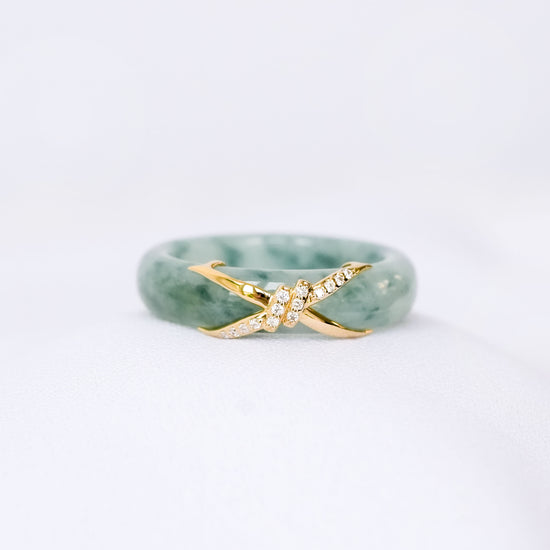 Love Knot Jade Ring - JJ21Y (US8.25, Cannot be resized)