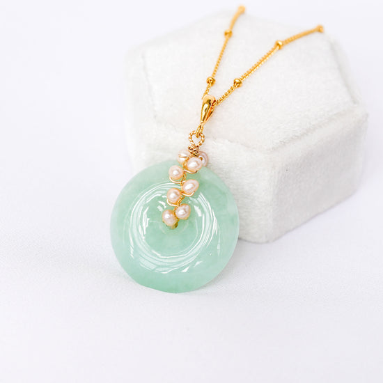 Green Jade with Peach Pearl Vine Necklace