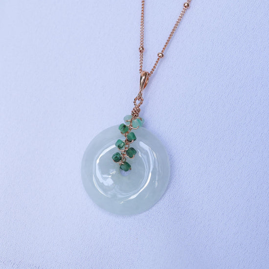 Light Green Jade with Emerald Vine Necklace N5R