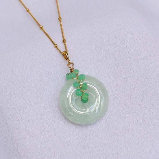 Light Green Jade with Chrysoprase Vine Necklace N7G