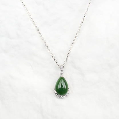 Jade Crown Dewdrop Necklace