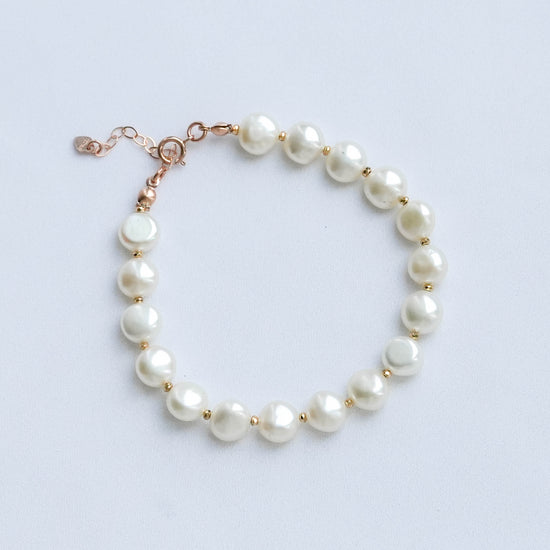 Pebble Pearl Bracelet