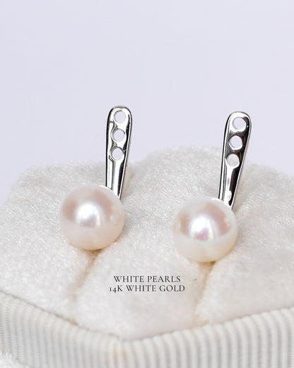 Pearl Dangles in 14K