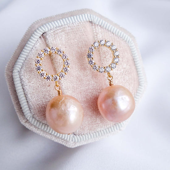 Halo Stud Earrings with Baroque Pearls APE41