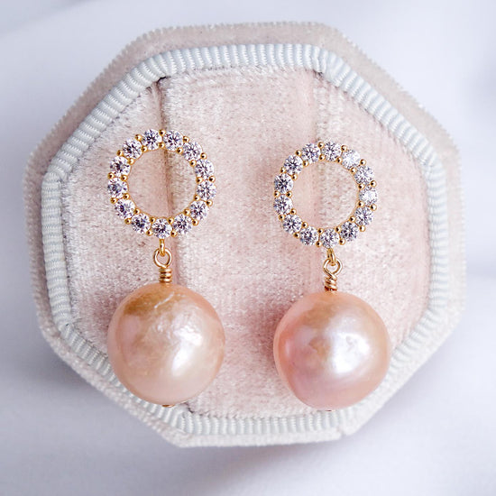 Halo Stud Earrings with Baroque Pearls APE41