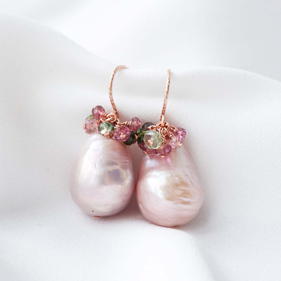 Baroque Pearls Hook Earrings with Tourmaline Cluster MP3